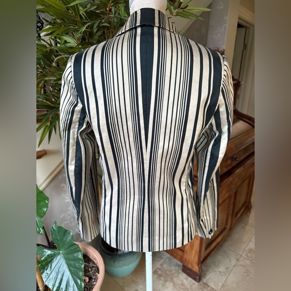 Dana Buchman ladies long sleeve jacket/blazer size 8 good condition - Picture 8 of 15